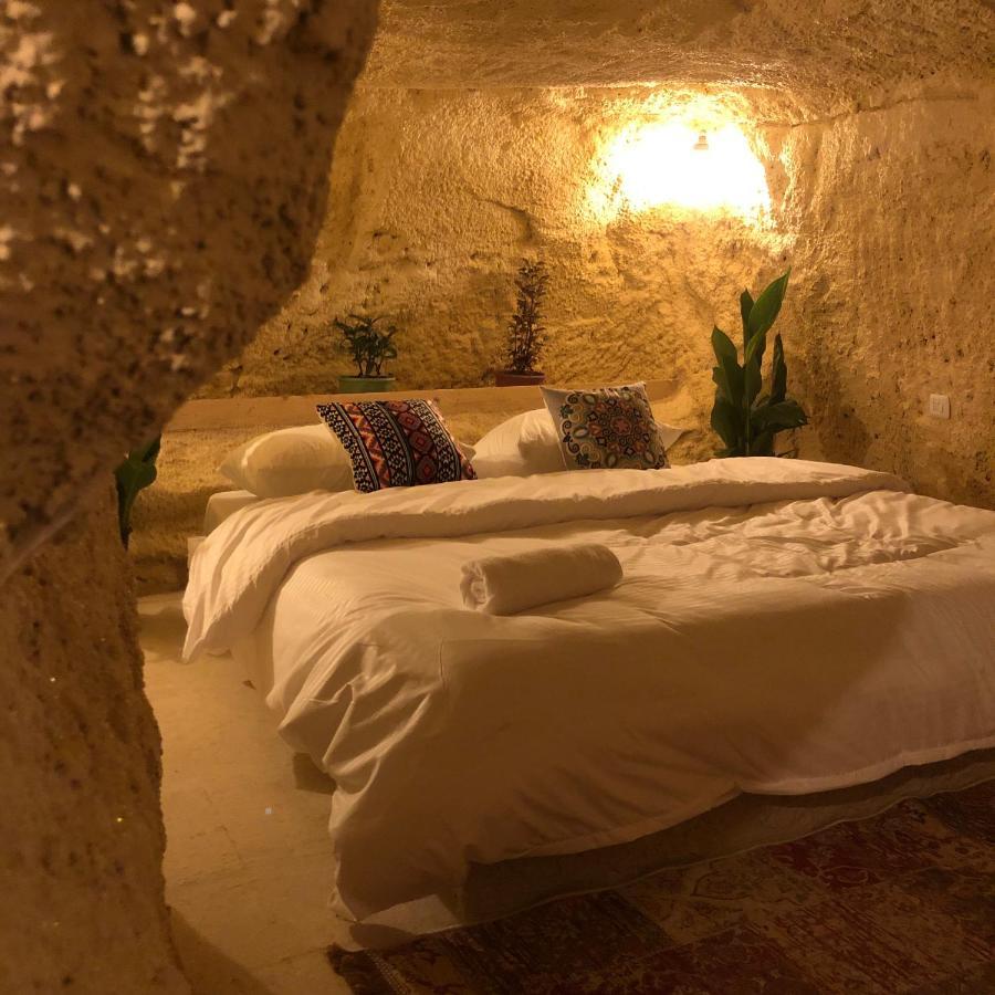 7 Caves Hotel Al Jāyah Buitenkant foto